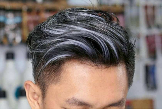 white highlighted hair